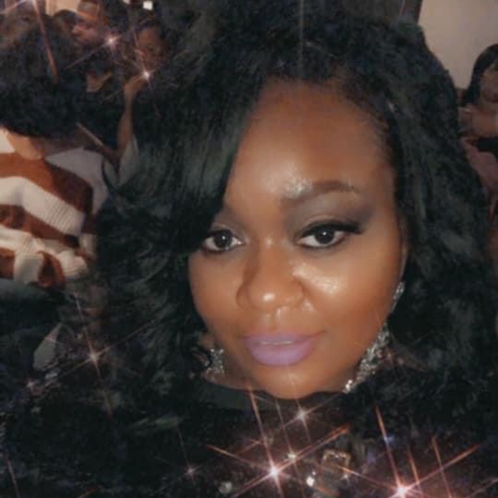 Meet your Posher, Posh